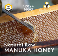 Common uses for Manuka honey infographic: drinks, daily spoon, glazes, smoothies, skin care - UMF 26+ MGO 1282+ Manuka honey